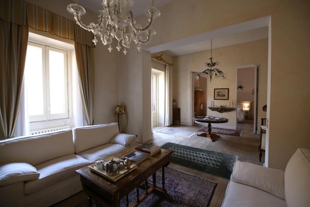 Dependance Royale Bed and Breakfast Caserta Buitenkant foto