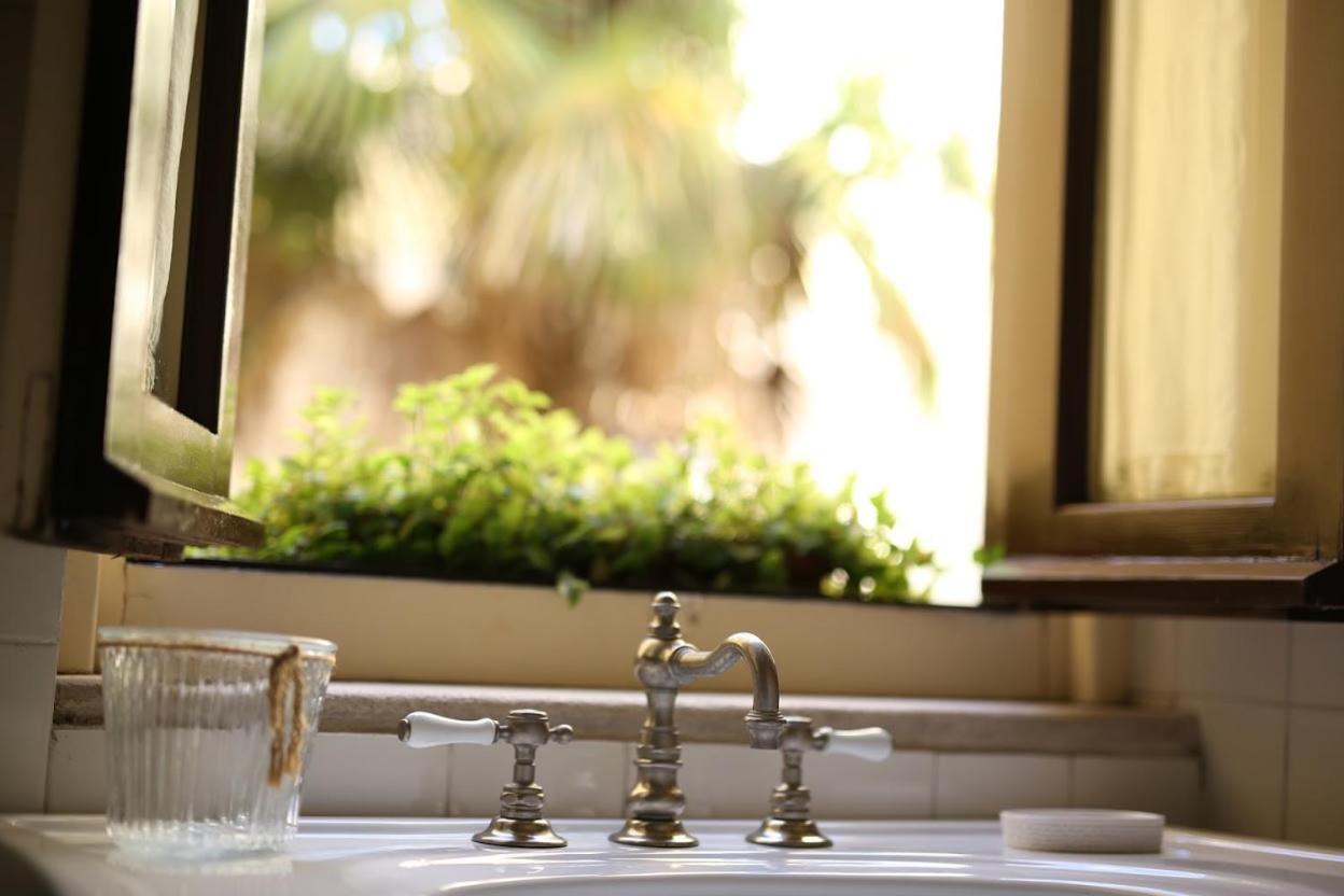 Dependance Royale Bed and Breakfast Caserta Buitenkant foto