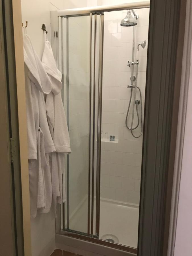 Dependance Royale Bed and Breakfast Caserta Buitenkant foto