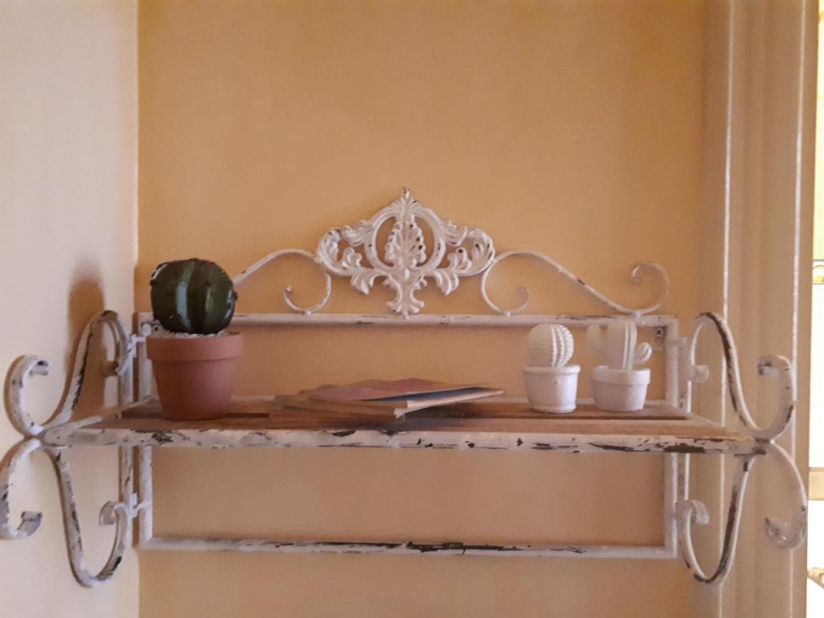 Dependance Royale Bed and Breakfast Caserta Buitenkant foto