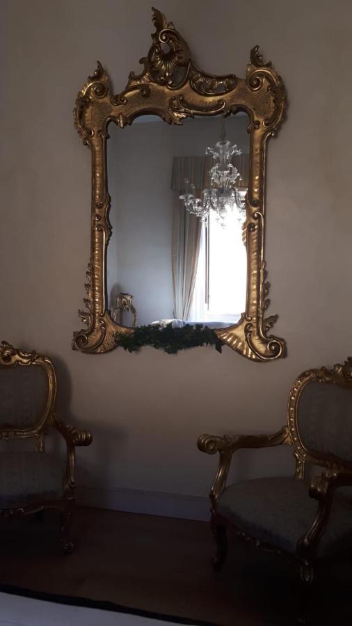 Dependance Royale Bed and Breakfast Caserta Buitenkant foto